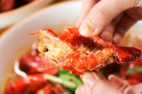 泉州甜虾爆料视频播放,揭秘美食背后的故事与魅力 第3张 泉州甜虾爆料视频播放,揭秘美食背后的故事与魅力 第3张